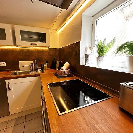 Modernes Apartment Mit Terrasse Und Highspeed Internet Zwischen Aalen Und Schwaebisch Gmuend Goggingen Exterior foto