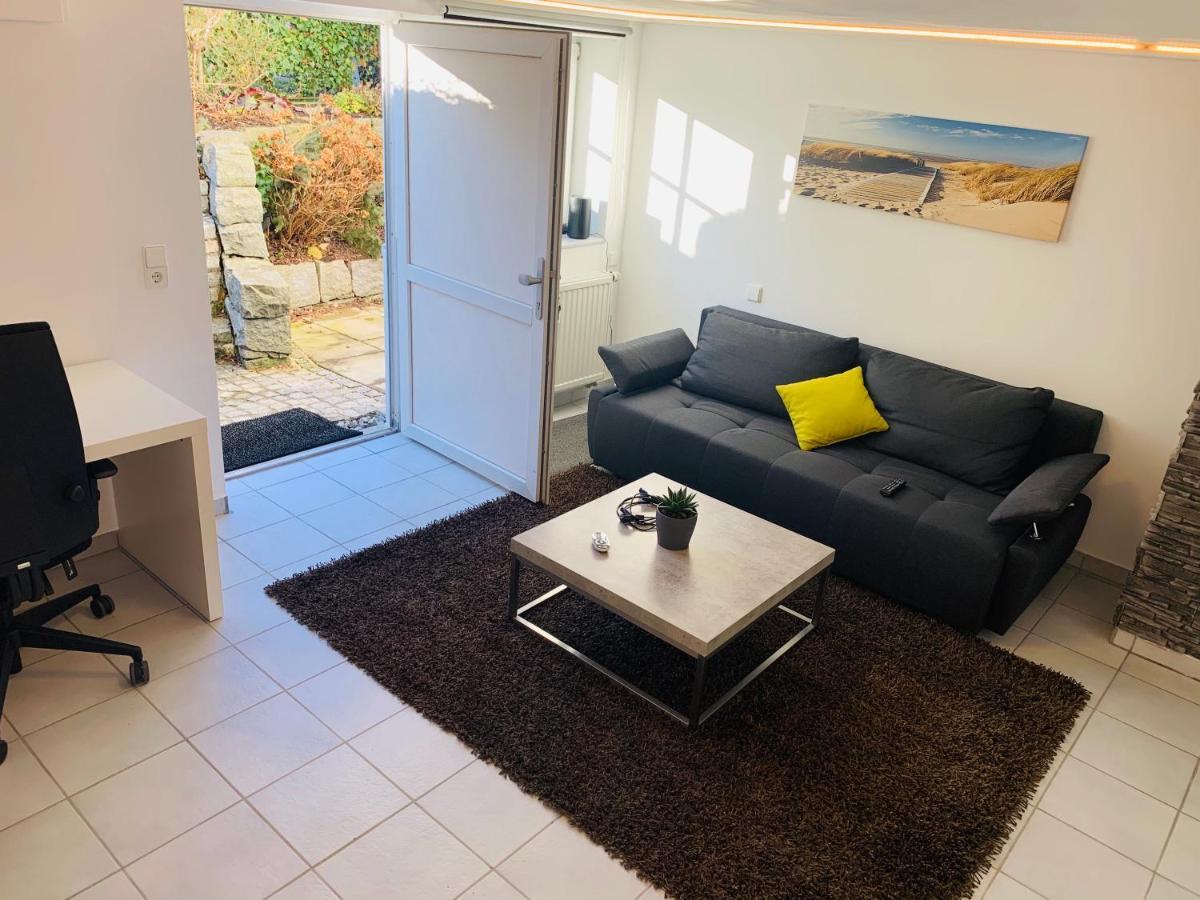 Modernes Apartment Mit Terrasse Und Highspeed Internet Zwischen Aalen Und Schwaebisch Gmuend Goggingen Exterior foto